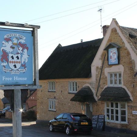 The Bewicke Arms Bed and Breakfast Hallaton Exterior foto